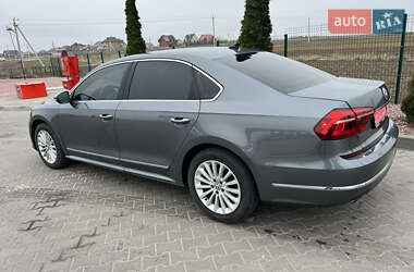 Седан Volkswagen Passat 2017 в 