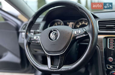 Седан Volkswagen Passat 2017 в 