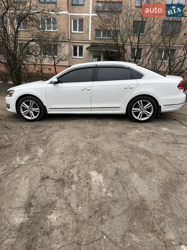 Седан Volkswagen Passat 2012 в Слов'янську