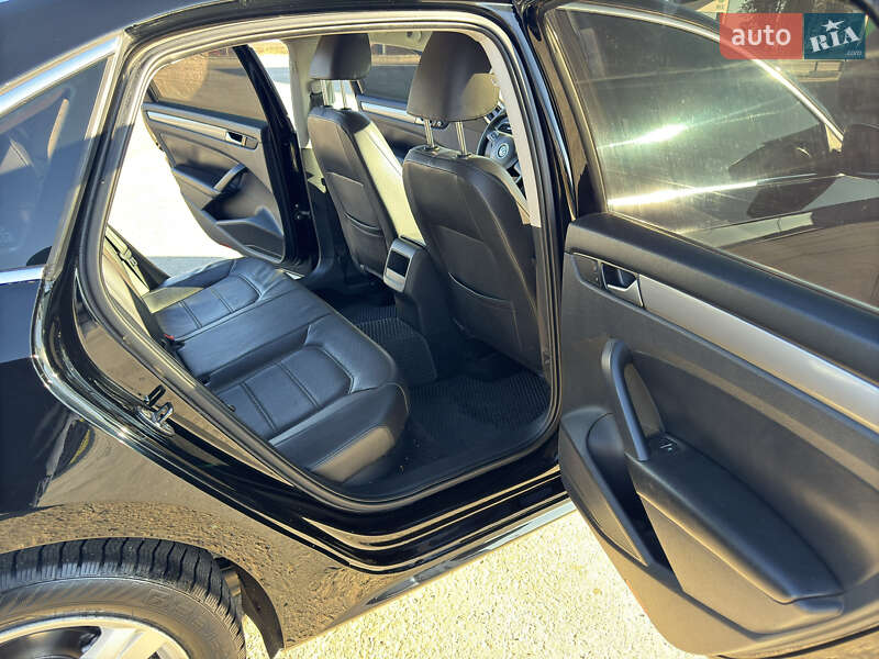 Седан Volkswagen Passat 2013 в Монастырище