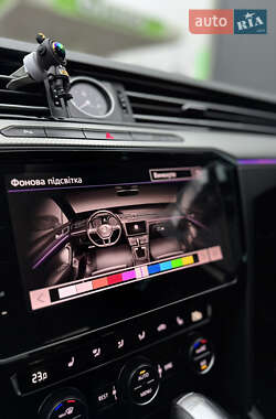 Седан Volkswagen Passat 2017 в 