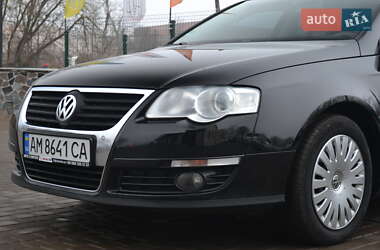 Универсал Volkswagen Passat 2010 в Бердичеве