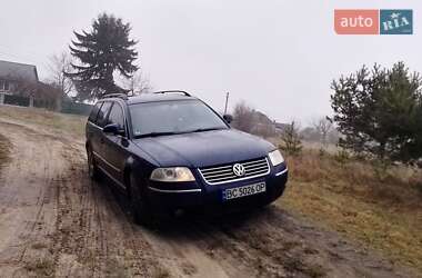 Універсал Volkswagen Passat 2004 в Львові