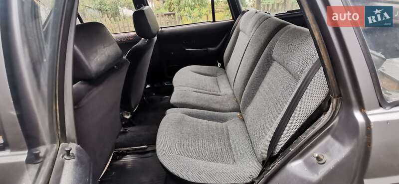 Универсал Volkswagen Passat 1988 в Изяславе фото 18 Универсал Volkswagen Passat 1988 в Изяславе