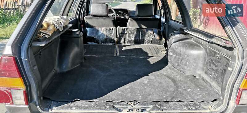 Универсал Volkswagen Passat 1988 в Изяславе фото 19 Универсал Volkswagen Passat 1988 в Изяславе
