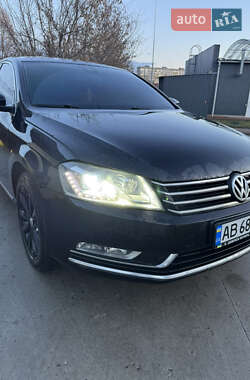 Седан Volkswagen Passat 2011 в Бердичеве