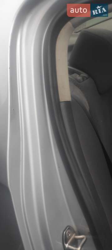 Седан Volkswagen Passat 2006 в Запоріжжі