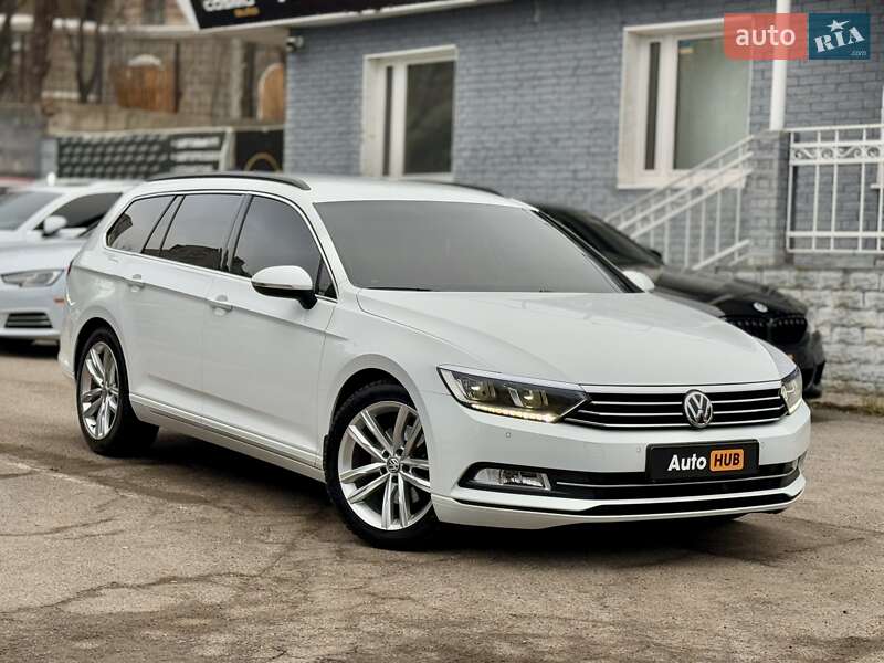 Універсал Volkswagen Passat 2015 в Харкові