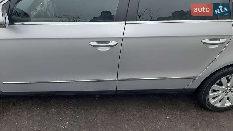 Универсал Volkswagen Passat 2009 в Шептицькому