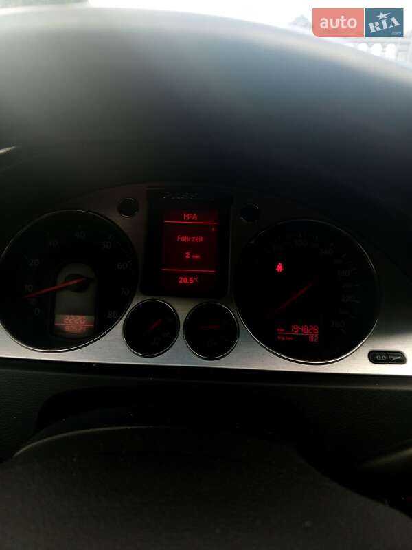 Универсал Volkswagen Passat 2008 в Ивано-Франковске