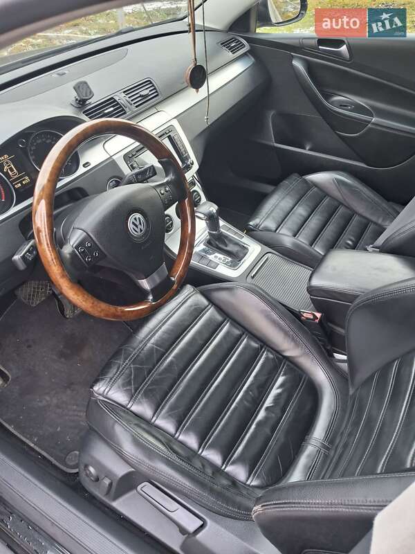 Универсал Volkswagen Passat 2009 в Хмельницком