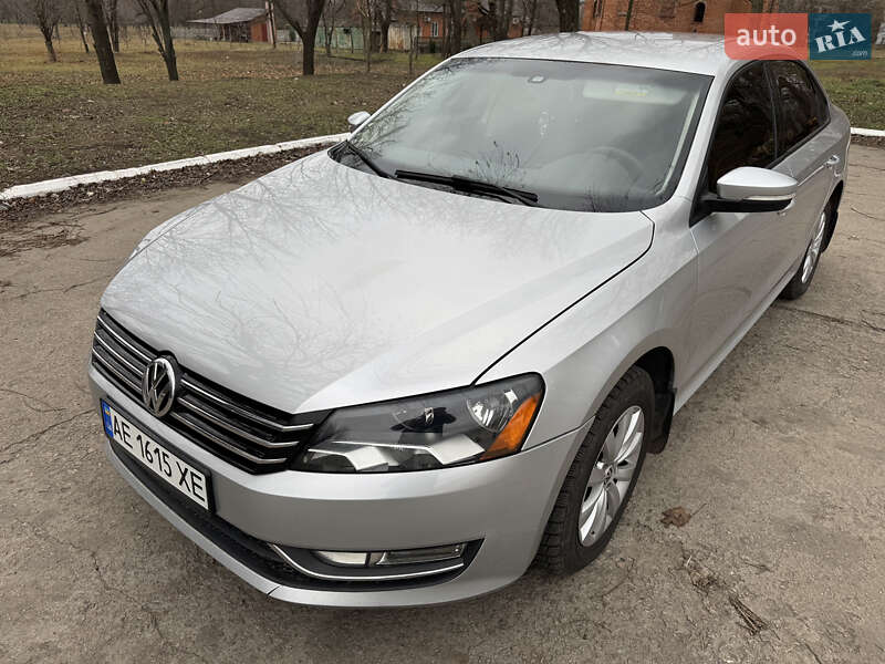 Седан Volkswagen Passat 2014 в Марганці