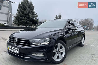 Універсал Volkswagen Passat 2019 в Запоріжжі