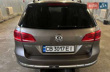 Універсал Volkswagen Passat 2011 в Ромнах