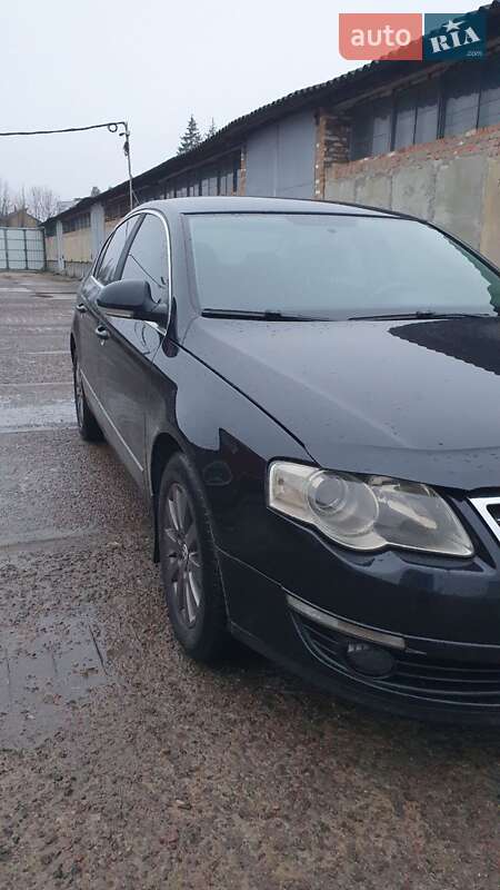 Седан Volkswagen Passat 2008 в Лубнах