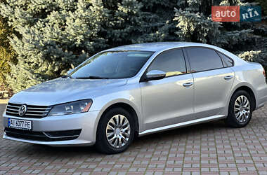 Седан Volkswagen Passat 2012 в Прилуках