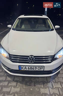 Седан Volkswagen Passat 2013 в Києві