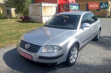 Седан Volkswagen Passat 2004 в Баранівці