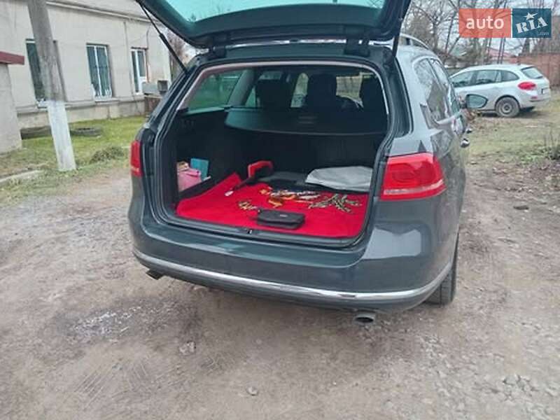 Универсал Volkswagen Passat 2012 в Хмельнике
