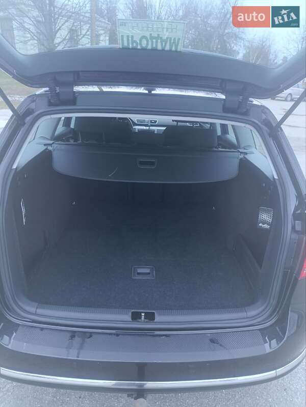 Универсал Volkswagen Passat 2012 в Покровском