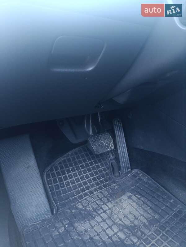 Универсал Volkswagen Passat 2012 в Покровском