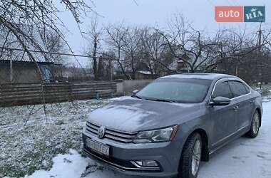 Седан Volkswagen Passat 2015 в 