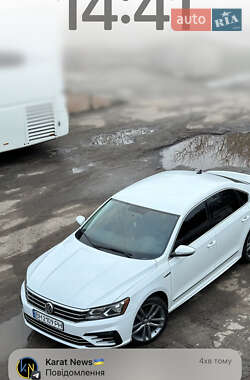 Седан Volkswagen Passat 2016 в 