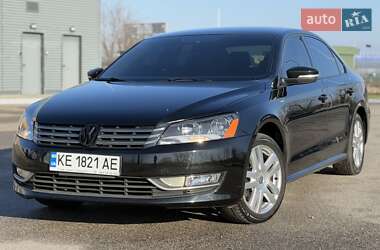 Седан Volkswagen Passat 2014 в Днепре