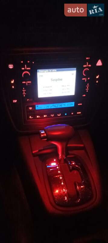 Универсал Volkswagen Passat 2004 в Умани