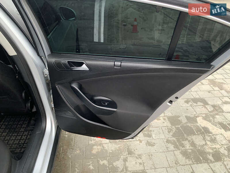 Седан Volkswagen Passat 2008 в Кам'янці-Бузькій