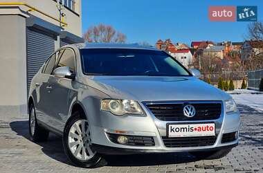 Седан Volkswagen Passat 2008 в Хмельницком