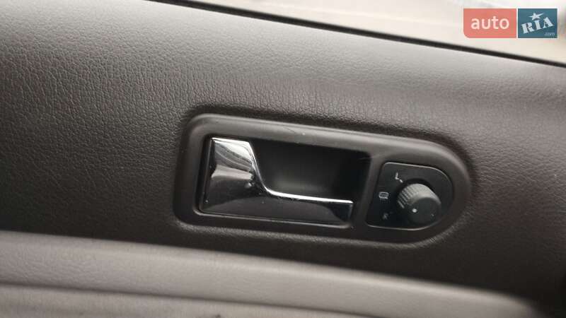 Седан Volkswagen Passat 2000 в Виннице