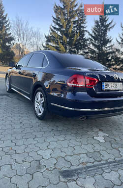 Седан Volkswagen Passat 2014 в Дубні