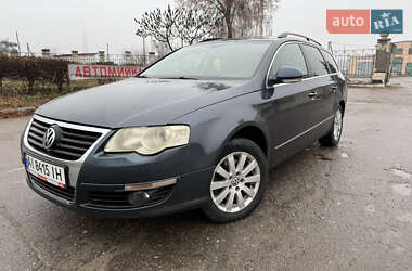 Універсал Volkswagen Passat 2005 в Переяславі