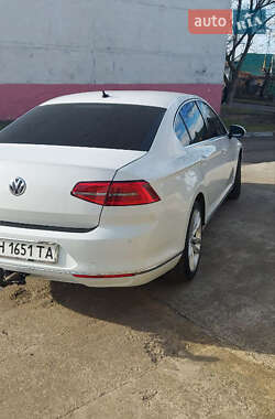 Седан Volkswagen Passat 2015 в Подільську