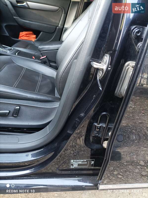 Універсал Volkswagen Passat 2011 в Міжгір'ї