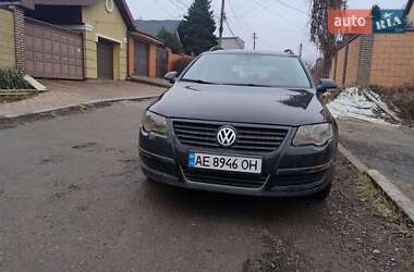 Универсал Volkswagen Passat 2010 в Днепре