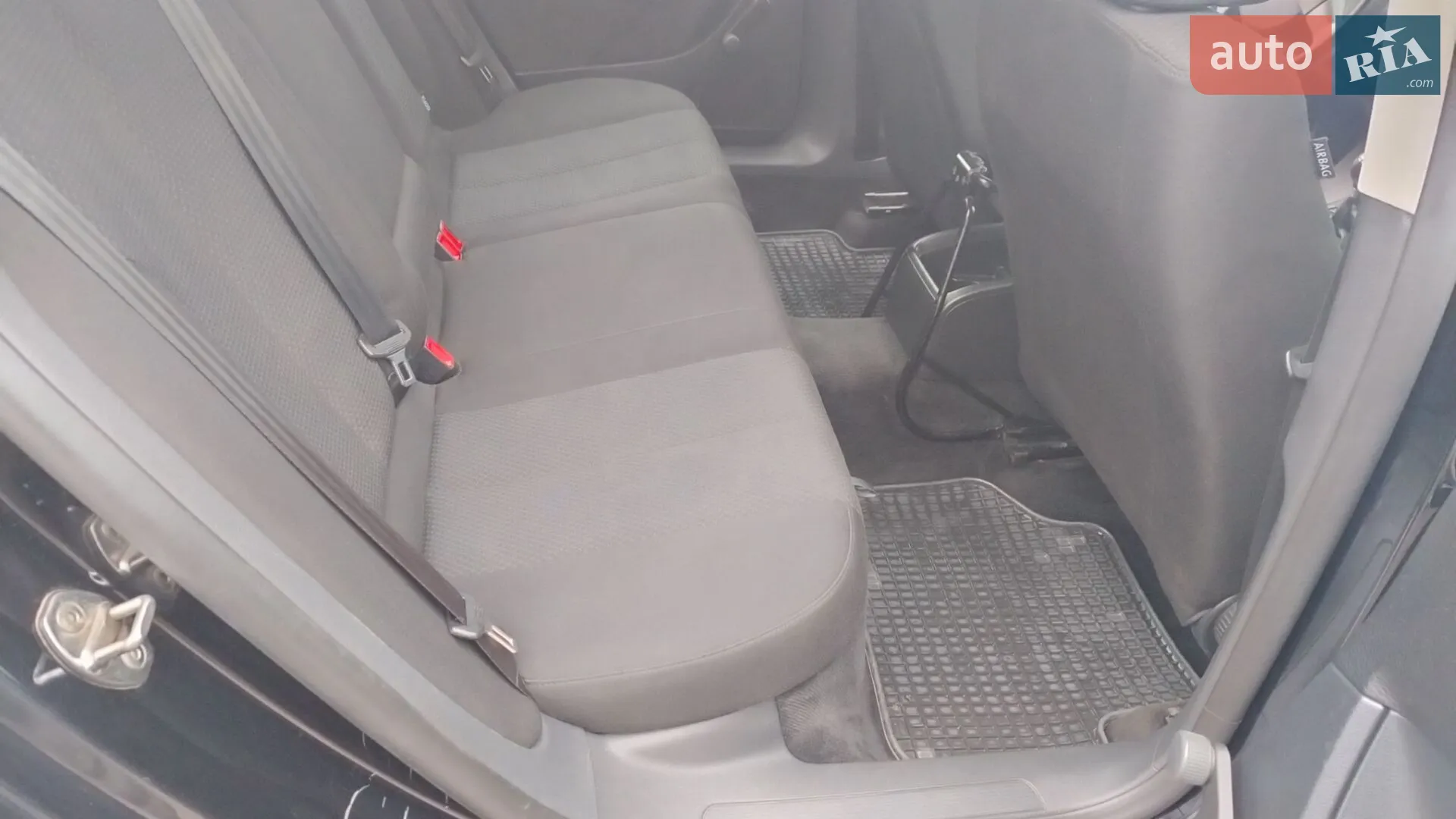 2010 Volkswagen Passat - мініатюра 13