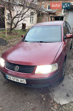 Седан Volkswagen Passat 1997 в Дніпрі