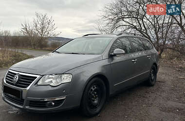 Універсал Volkswagen Passat 2008 в Золочеві