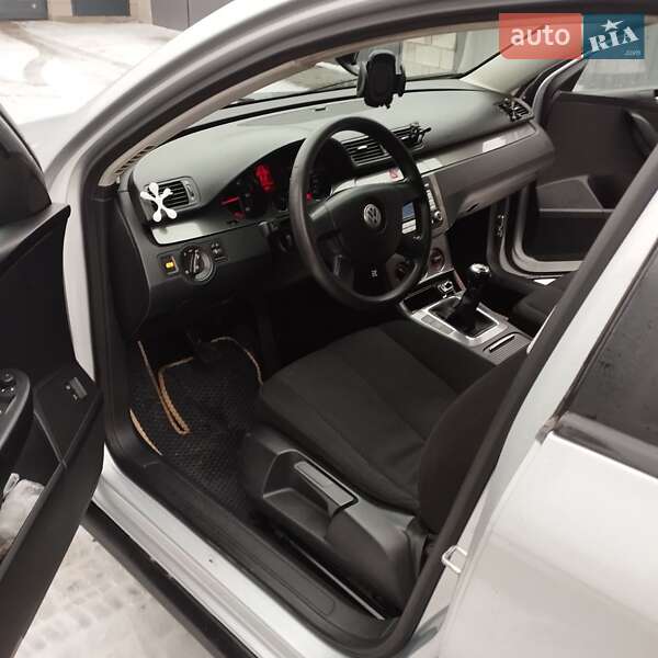 Универсал Volkswagen Passat 2007 в Березному