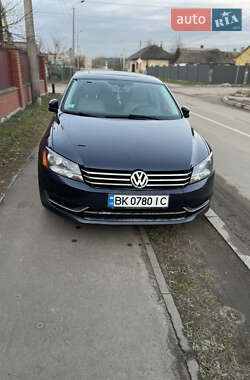 Седан Volkswagen Passat 2014 в Костопілі