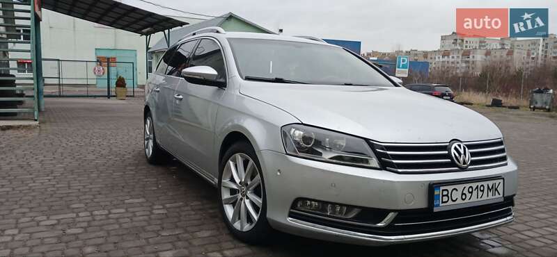Универсал Volkswagen Passat 2013 в Старом Самборе
