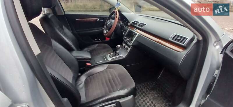 Универсал Volkswagen Passat 2013 в Старом Самборе