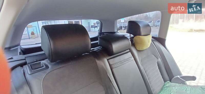 Универсал Volkswagen Passat 2013 в Старом Самборе