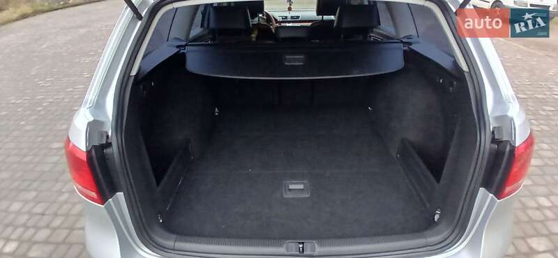 Универсал Volkswagen Passat 2013 в Старом Самборе