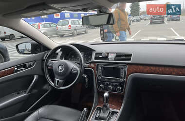 Седан Volkswagen Passat 2012 в Вінниці