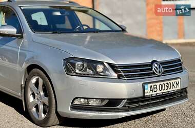 Універсал Volkswagen Passat 2012 в Вінниці