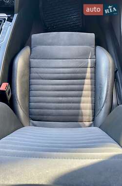 Седан Volkswagen Passat 2015 в 