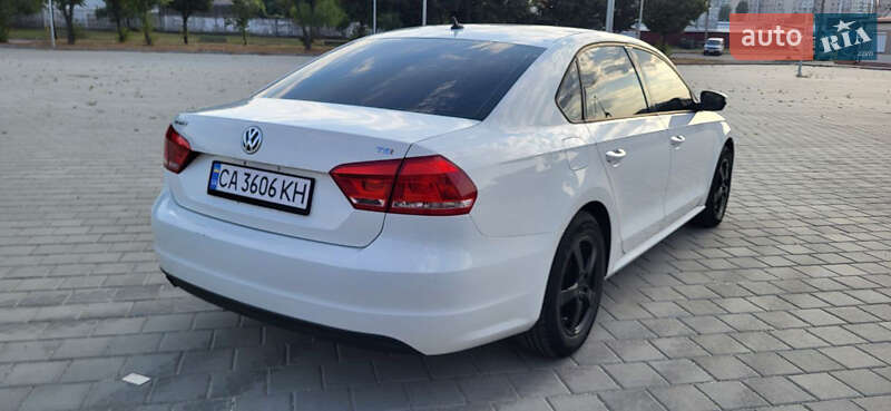 Седан Volkswagen Passat 2014 в Черкасах